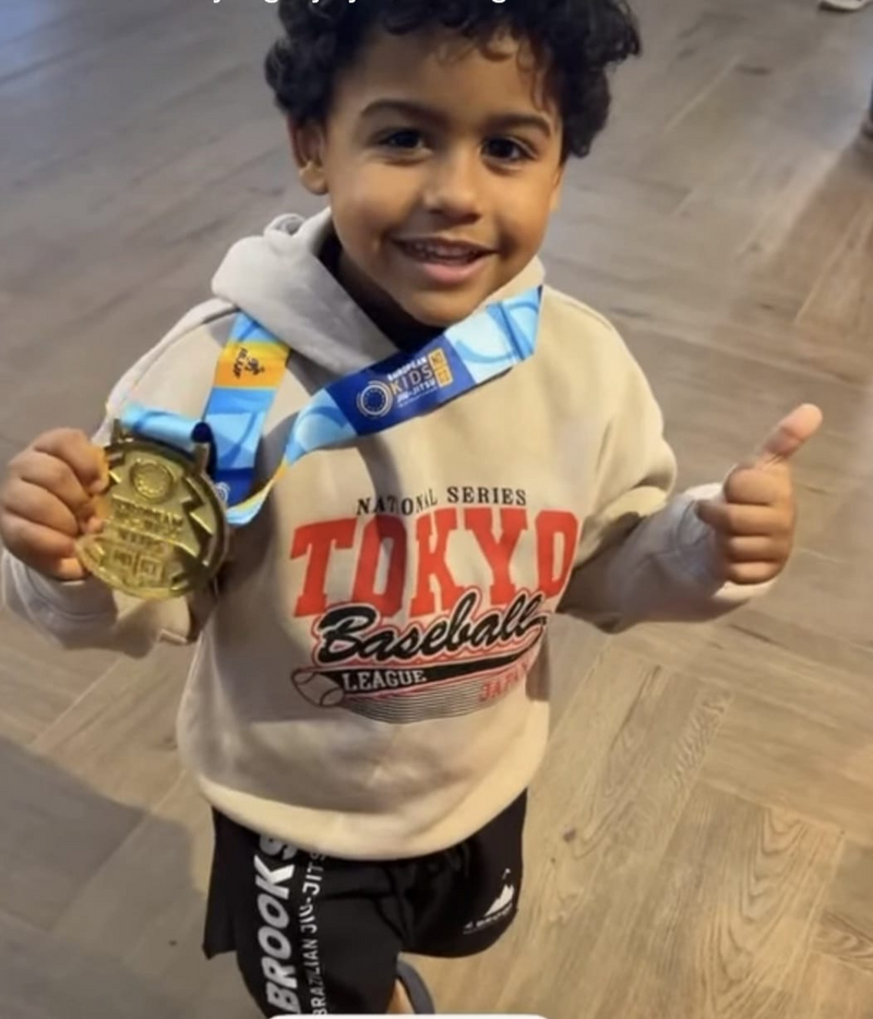 Elijah Gil